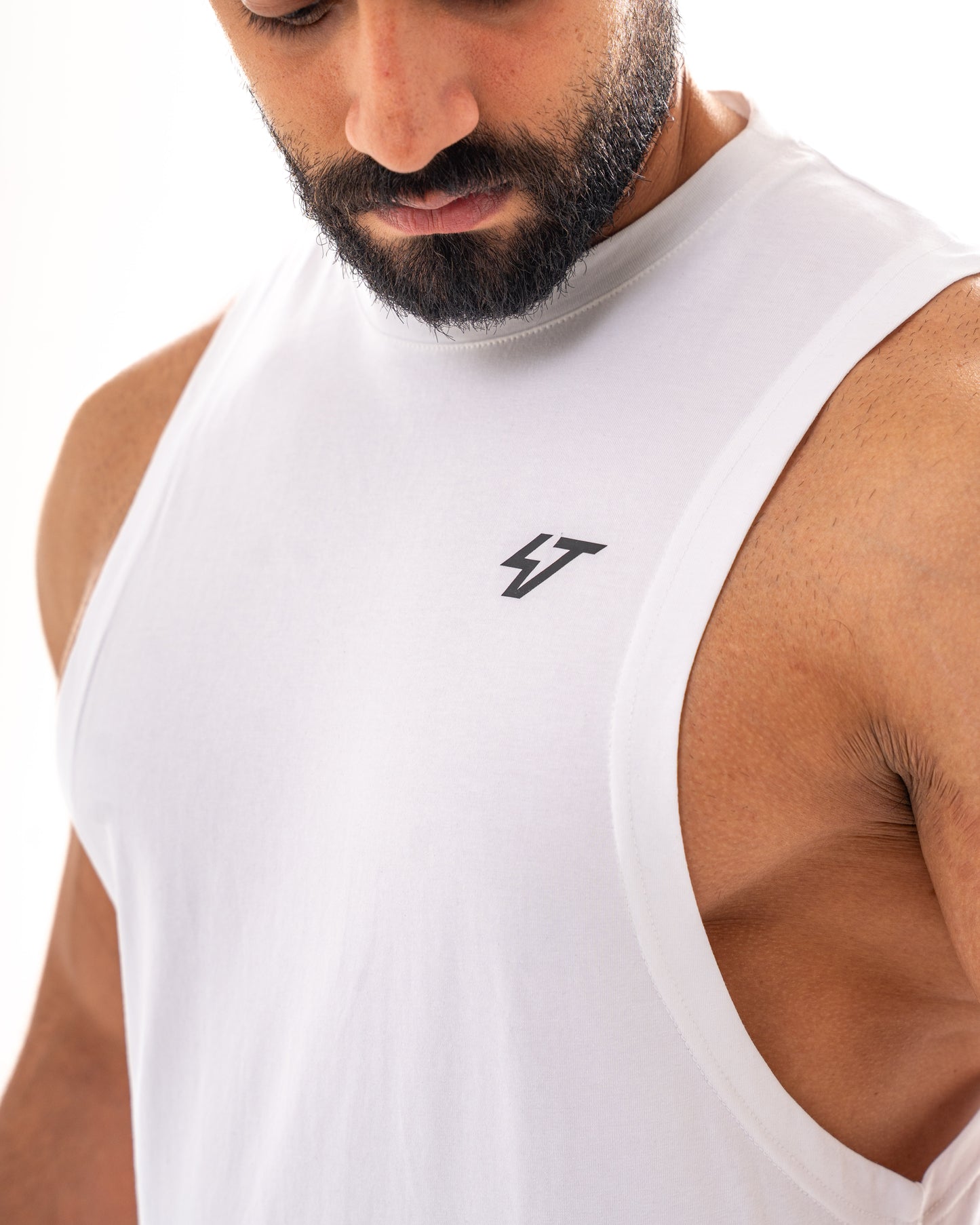 Crest Tank